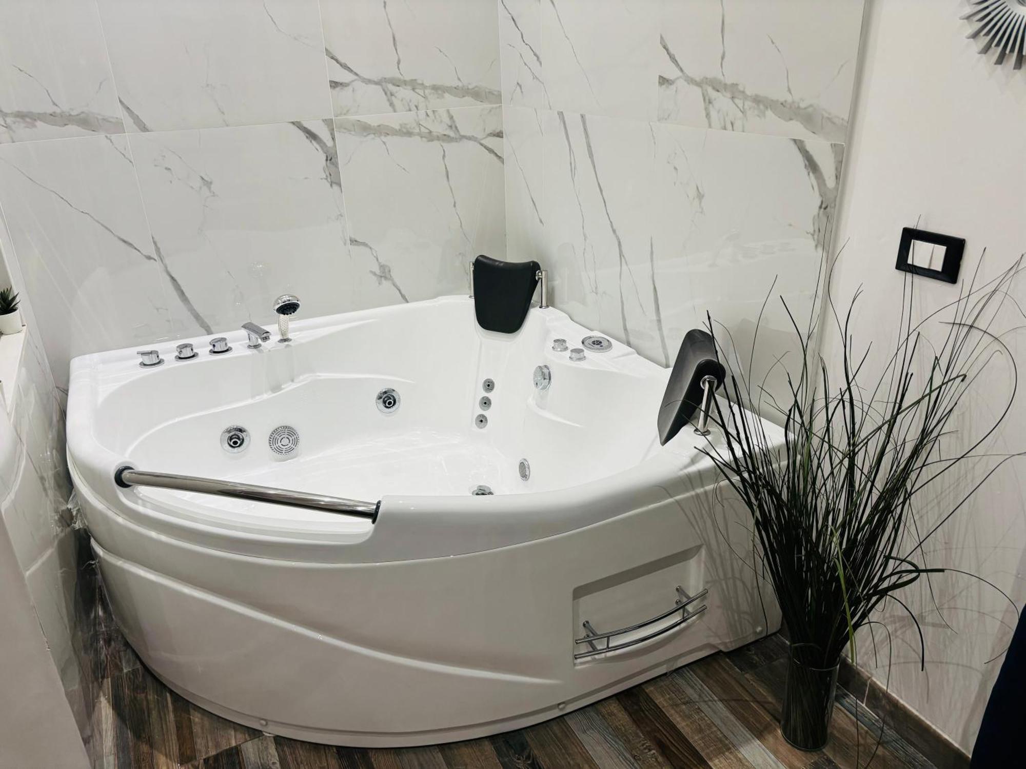 Matriosca Suites Рим Экстерьер фото
