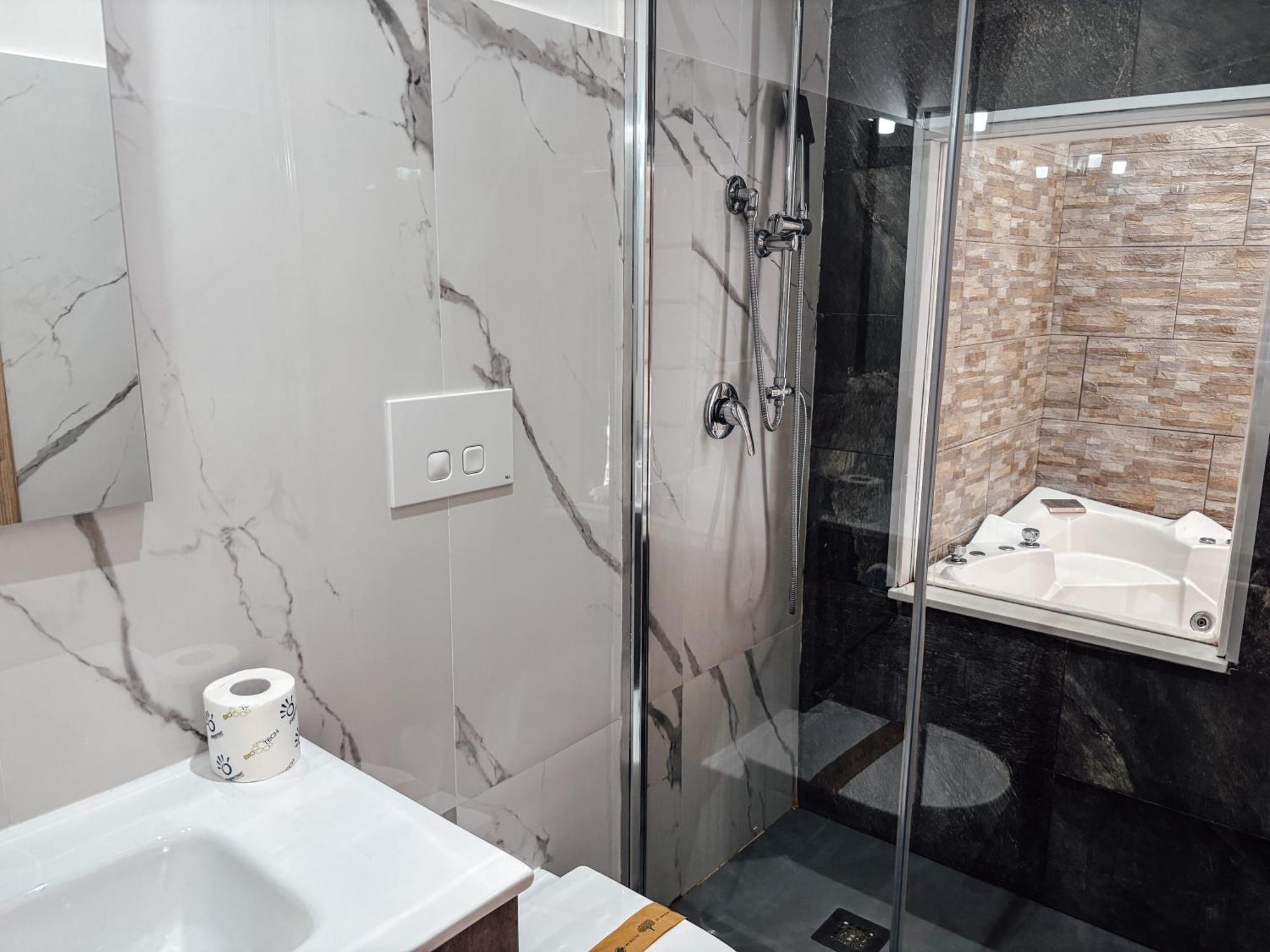 Matriosca Suites Рим Экстерьер фото